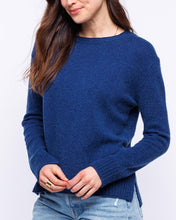 Womans Everyday Crew Sweater in Midnight Blue