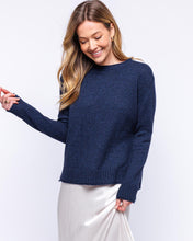 Womans Cashmere Blend Everyday Crew Sweater in Starling