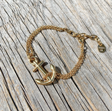 Maris Sal VINGA Gold Anchor Bracelet with Gold Chain
