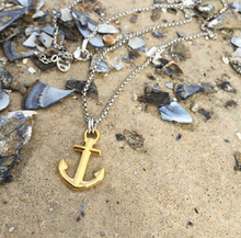 Unisex Maris Sal ANCHORS´S AWEIGH Anchor Necklace with Silver Chain with Silver Anchor and Silver chain and Gold Anchor