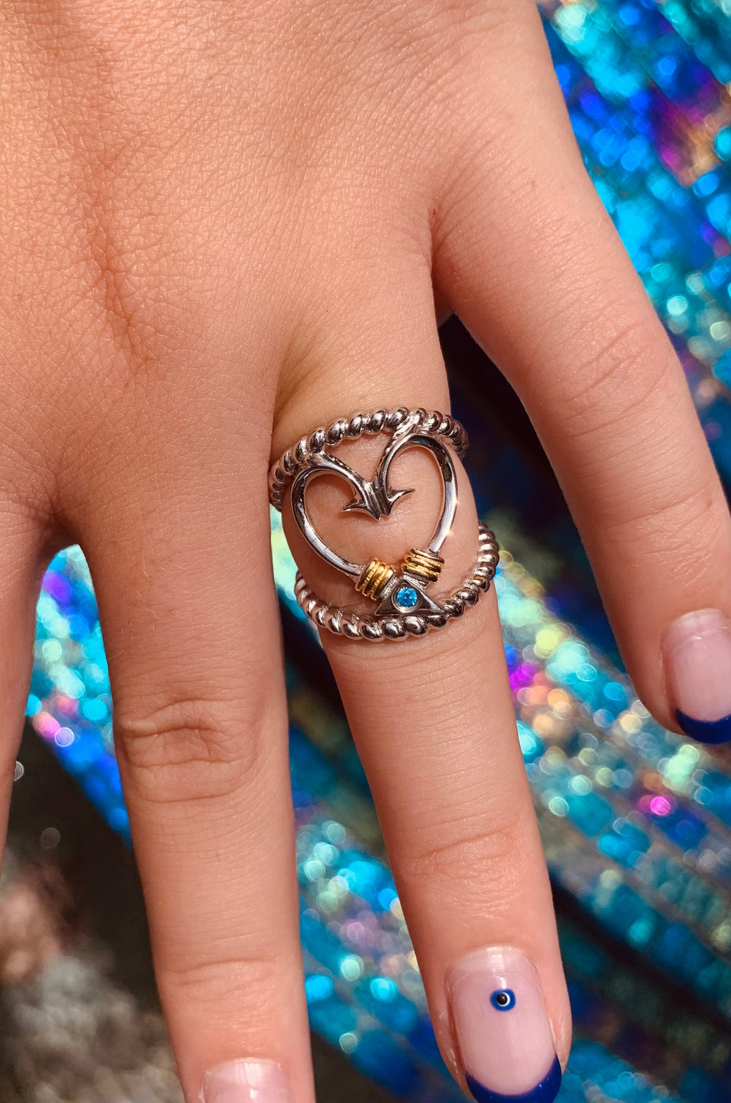 MYKI Stylish Blue Stone Ring For Women & Girls (US Size-6) Stainless Steel  Swarovski Zirconia Silver Plated Ring Price in India - Buy MYKI Stylish Blue  Stone Ring For Women & Girls (